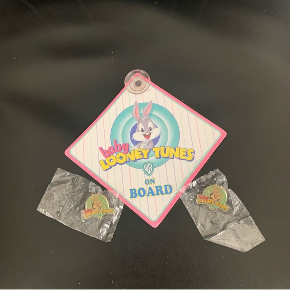 Rare baby, Looney Tunes items 3 for 1 price - Picture 1 of 3